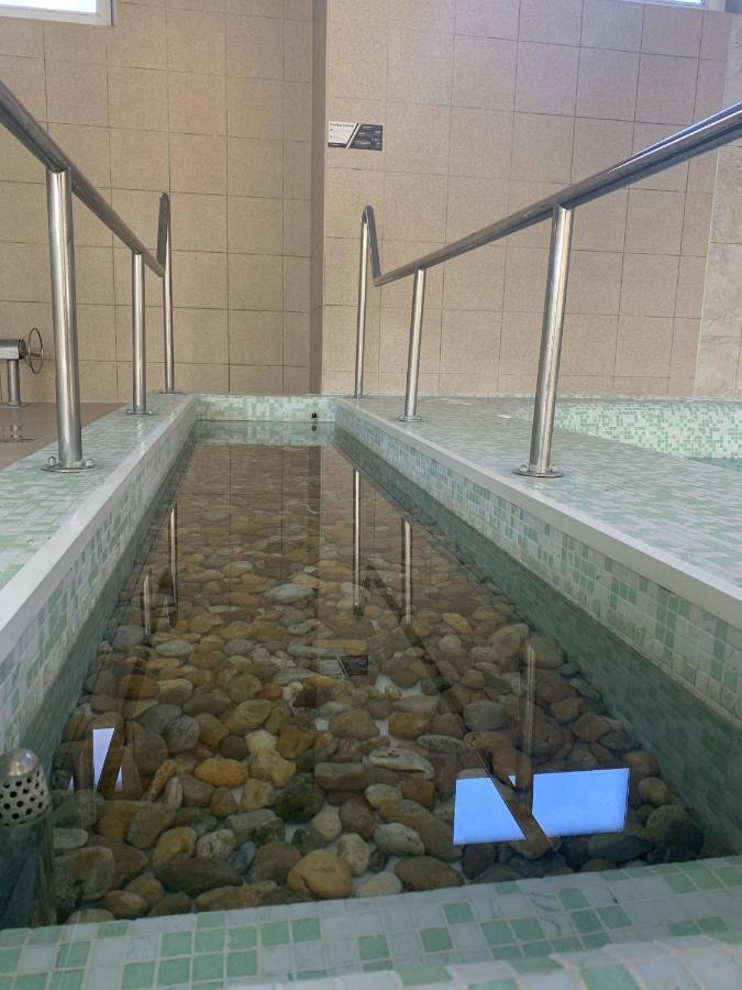 格拉纳达会议、康体和体育酒店 凯奇凯梅特 外观 照片
